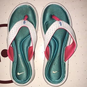Nike Flip Flops